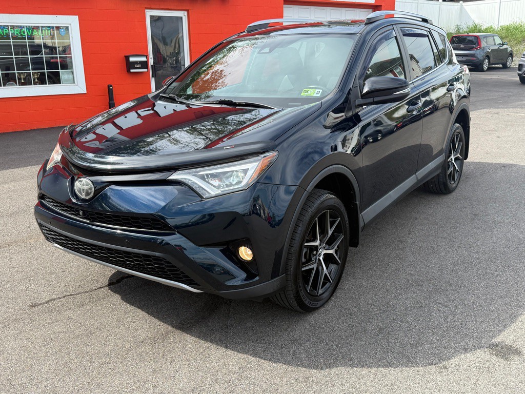 2017 Toyota Rav4 Image 10