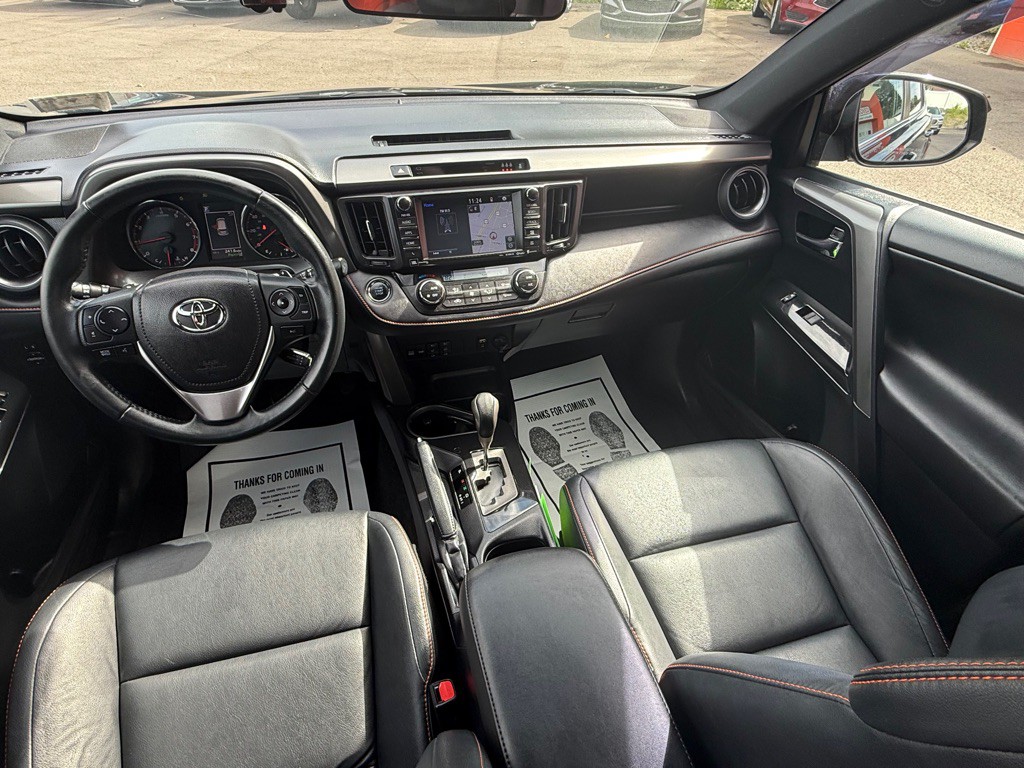 2017 Toyota Rav4 Image 25
