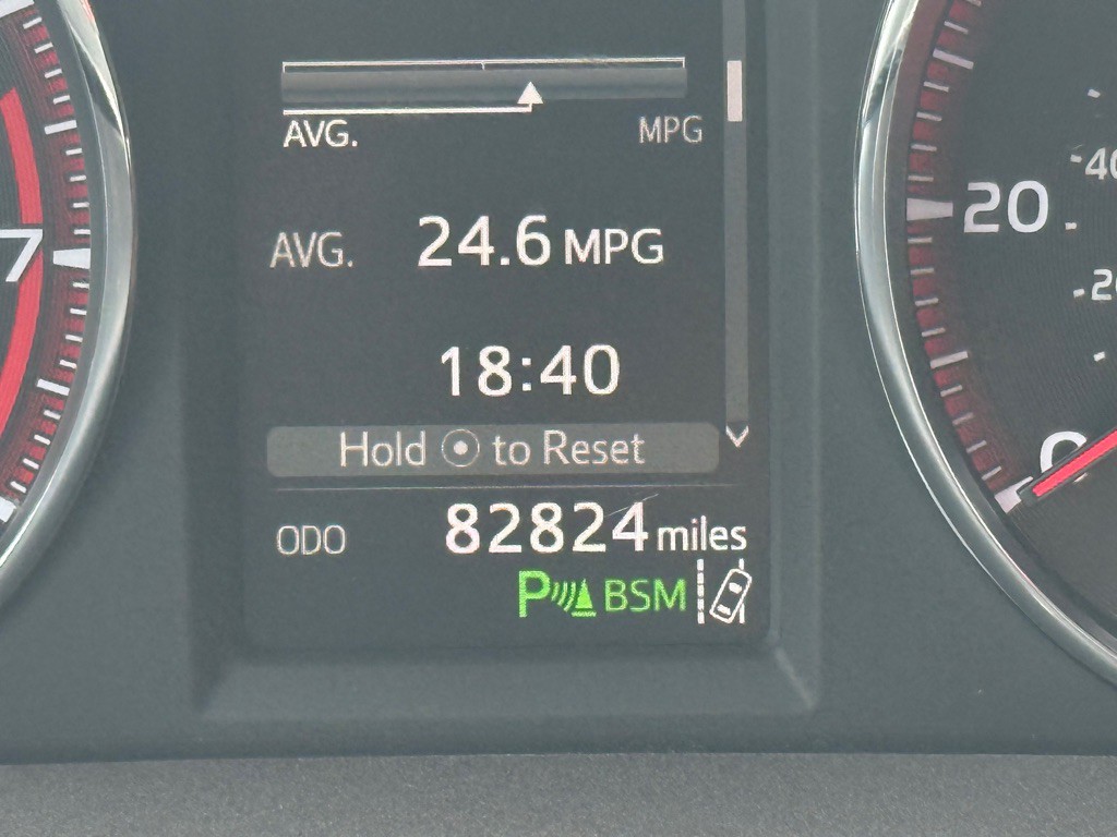 2017 Toyota Rav4 Image 30