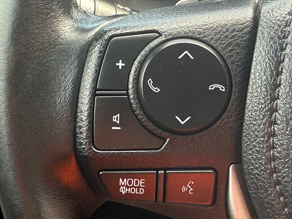 2017 Toyota Rav4 Image 31