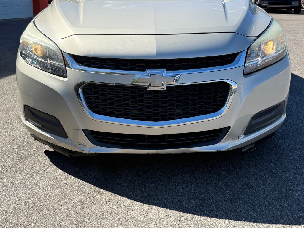 2015 Chevrolet Malibu Image 14