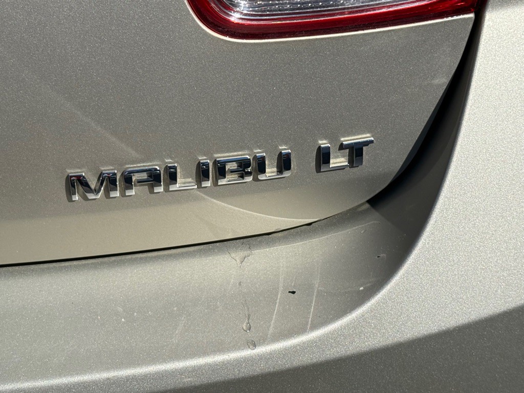 2015 Chevrolet Malibu Image 16