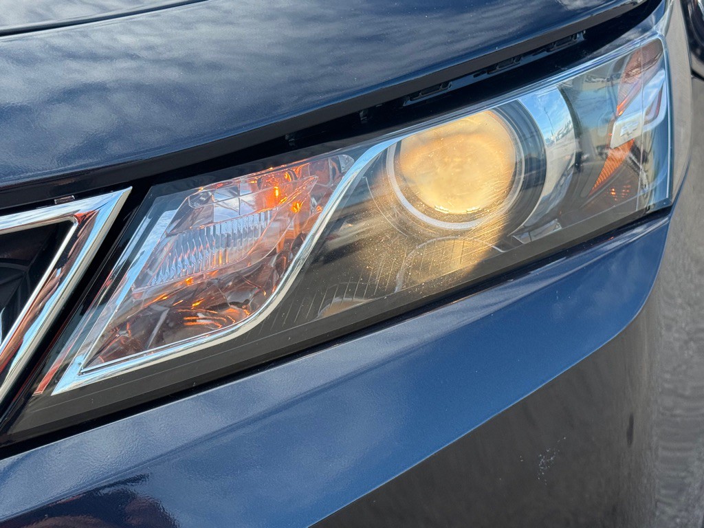 2019 Chevrolet Impala Image 16