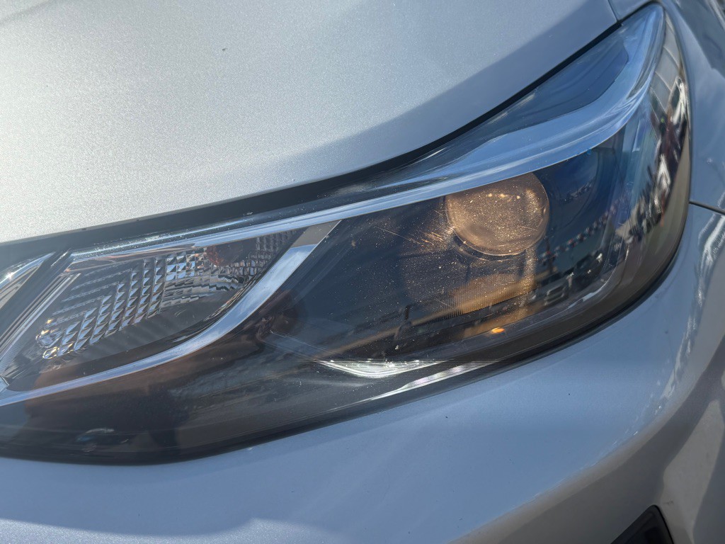 2019 Chevrolet Cruze Image 14