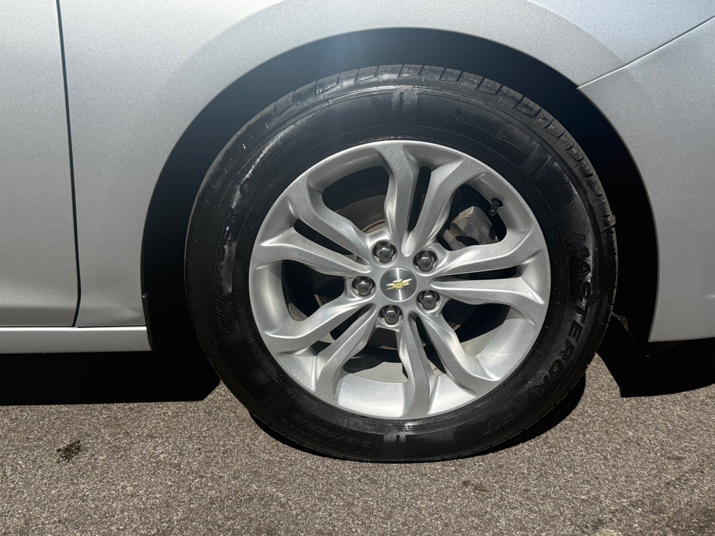 2019 Chevrolet Cruze Image 16