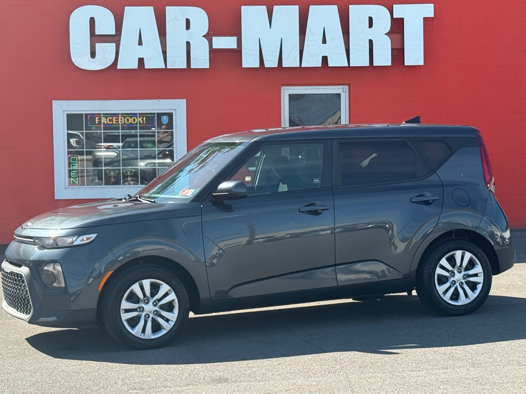 2021 Kia Soul Image 1