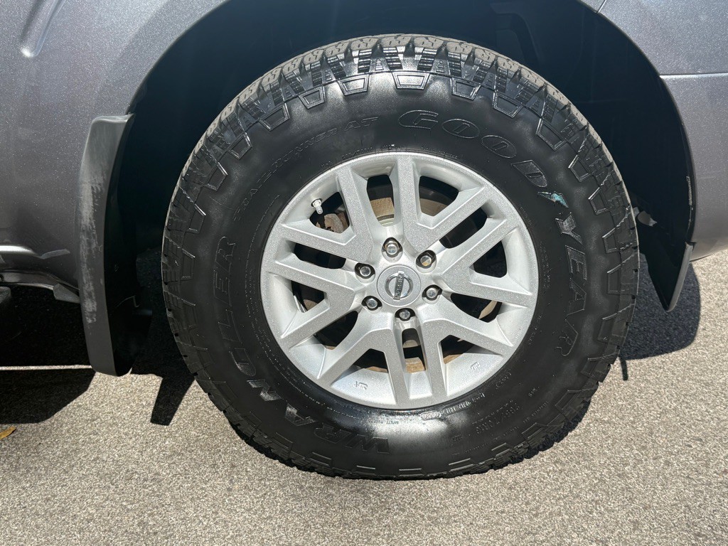 2018 Nissan Frontier Image 15