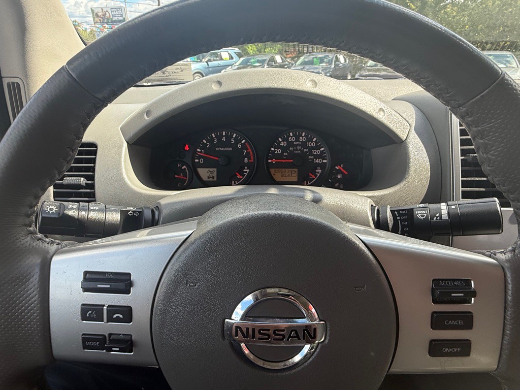 2018 Nissan Frontier Image 26