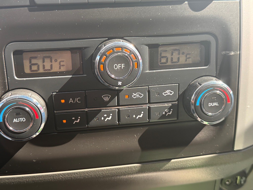 2018 Nissan Frontier Image 31