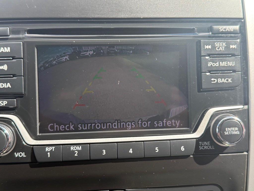 2018 Nissan Frontier Image 35