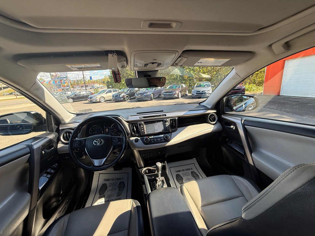 2018 Toyota Rav4 Image 25