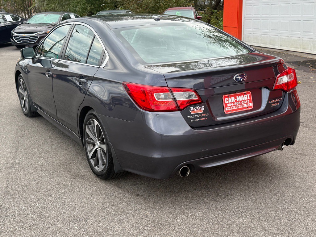 2015 Subaru Legacy Image 3