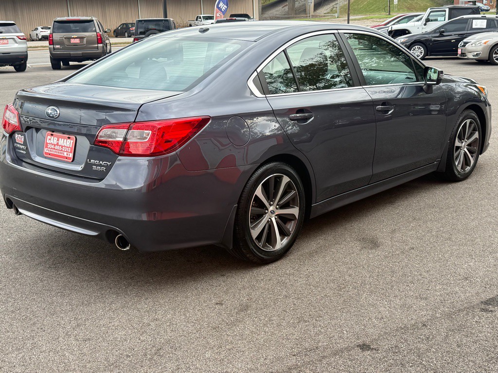 2015 Subaru Legacy Image 5