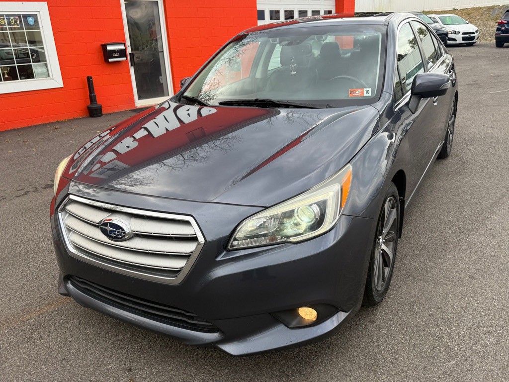 2015 Subaru Legacy Image 9