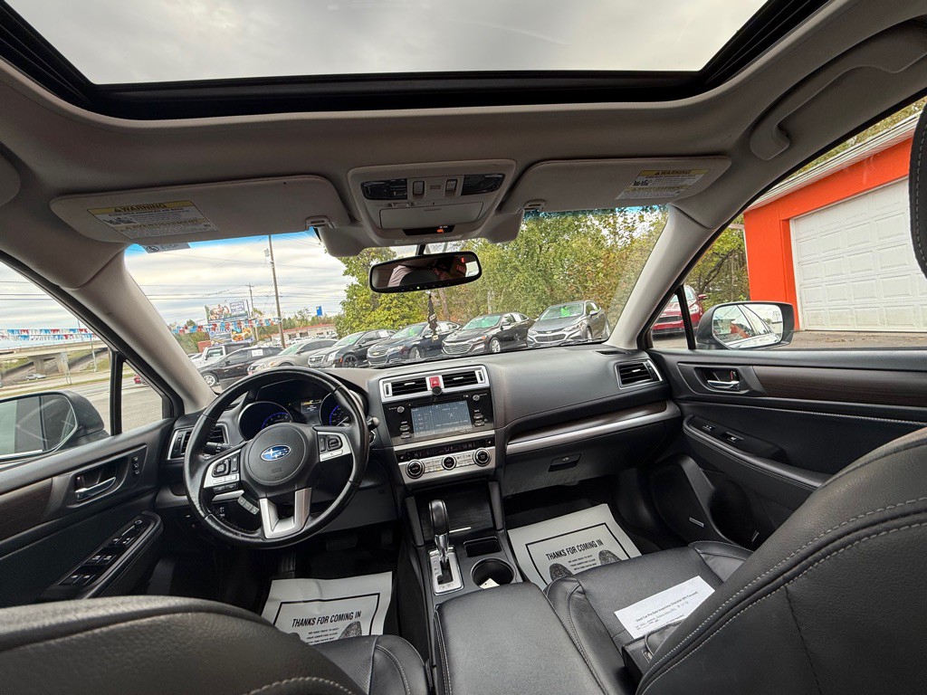 2015 Subaru Legacy Image 28