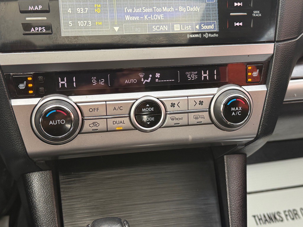 2015 Subaru Legacy Image 39