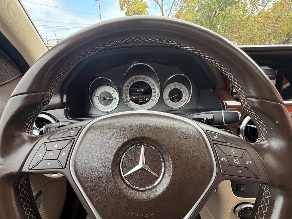 2014 Mercedes-Benz GLK-Class Image 36