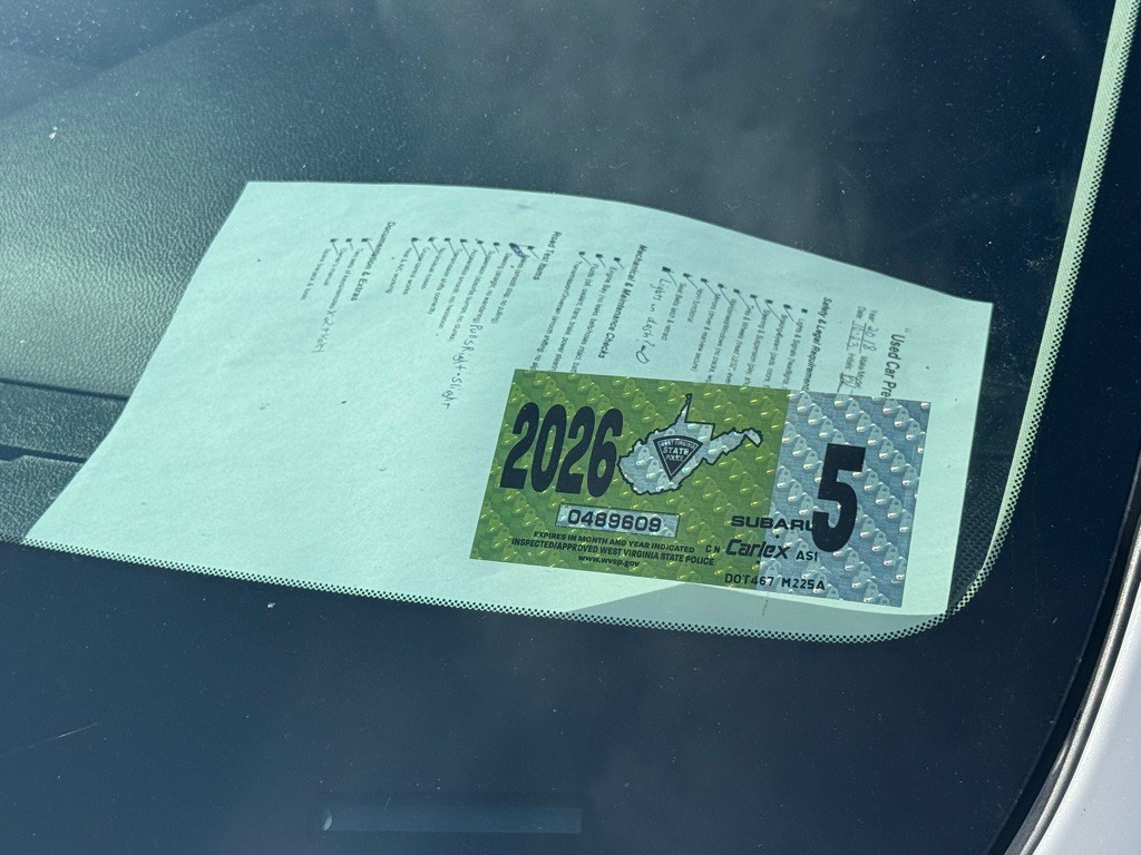 2018 Subaru Legacy Image 11