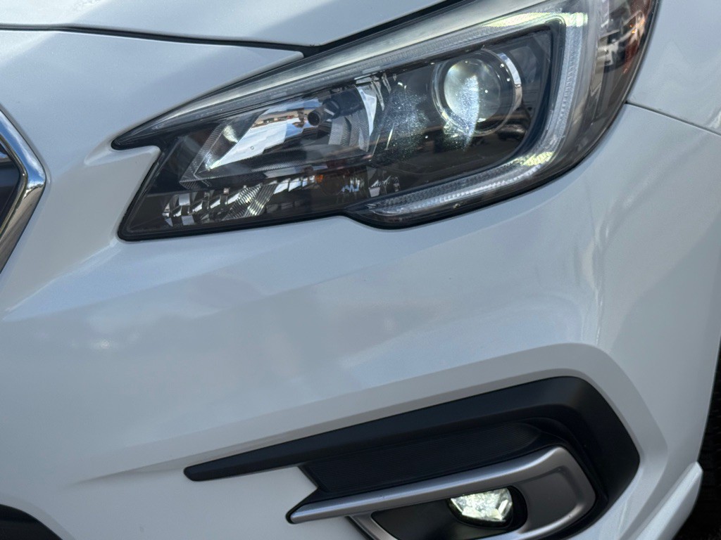 2018 Subaru Legacy Image 13