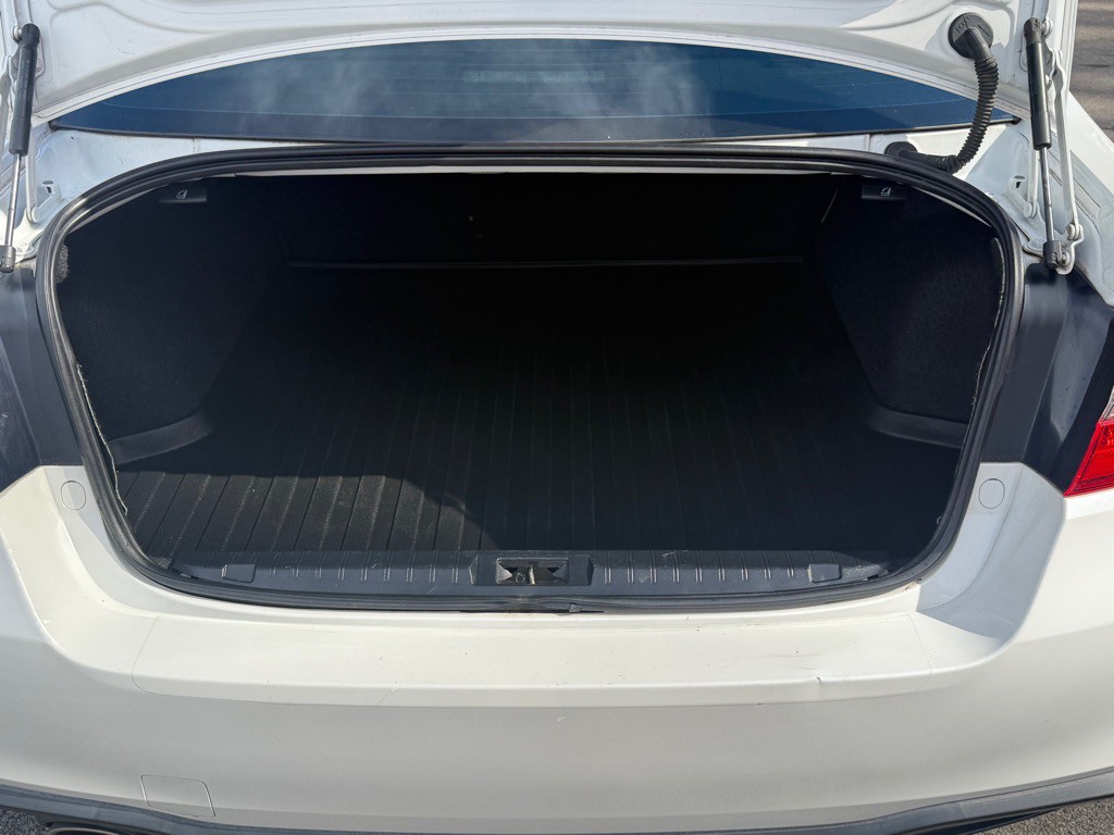 2018 Subaru Legacy Image 20