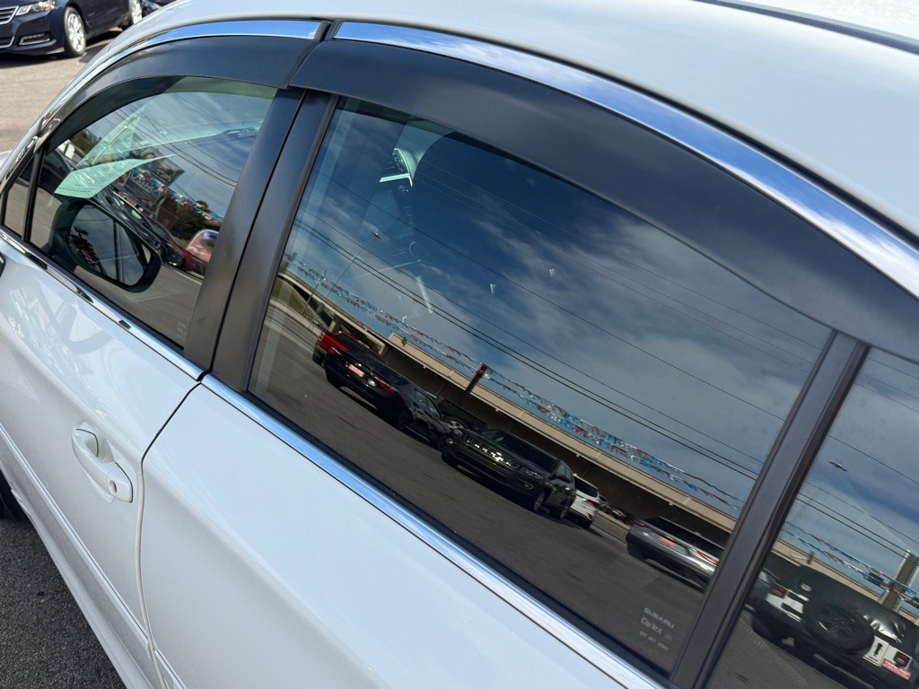 2018 Subaru Legacy Image 23