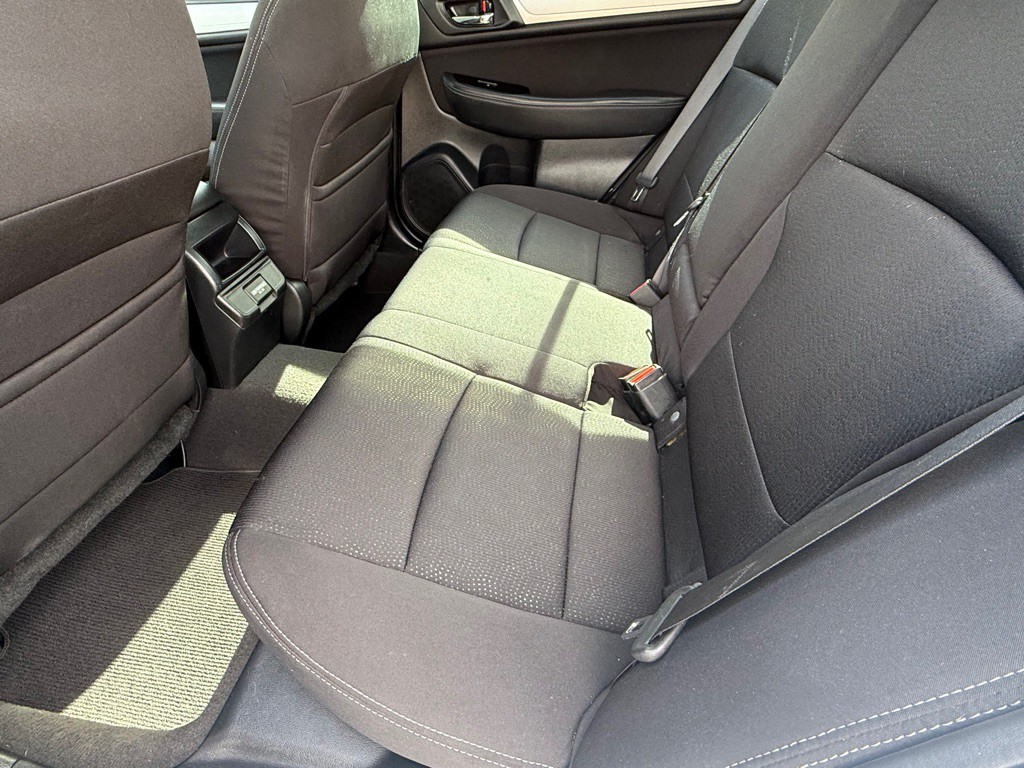 2018 Subaru Legacy Image 24