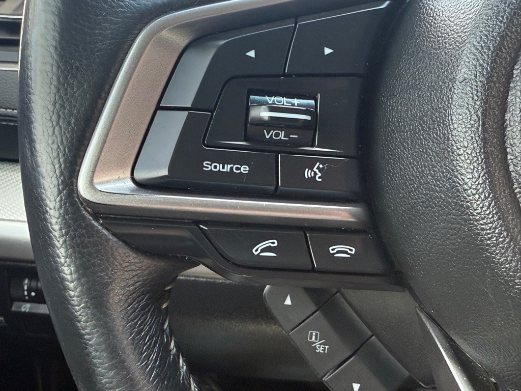 2018 Subaru Legacy Image 32