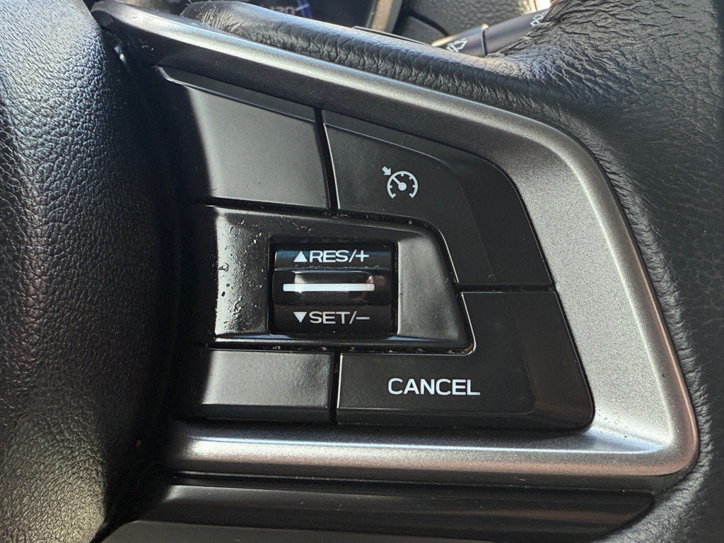 2018 Subaru Legacy Image 33