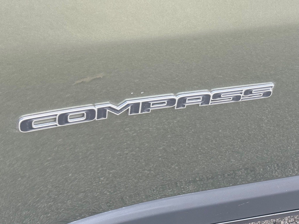 2019 Jeep Compass Image 12