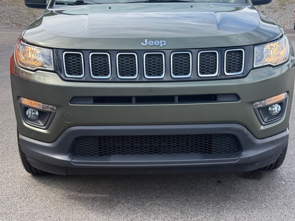 2019 Jeep Compass Image 15