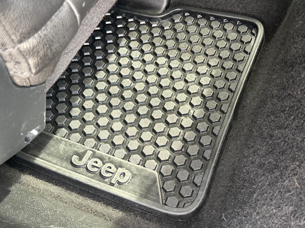 2019 Jeep Compass Image 24