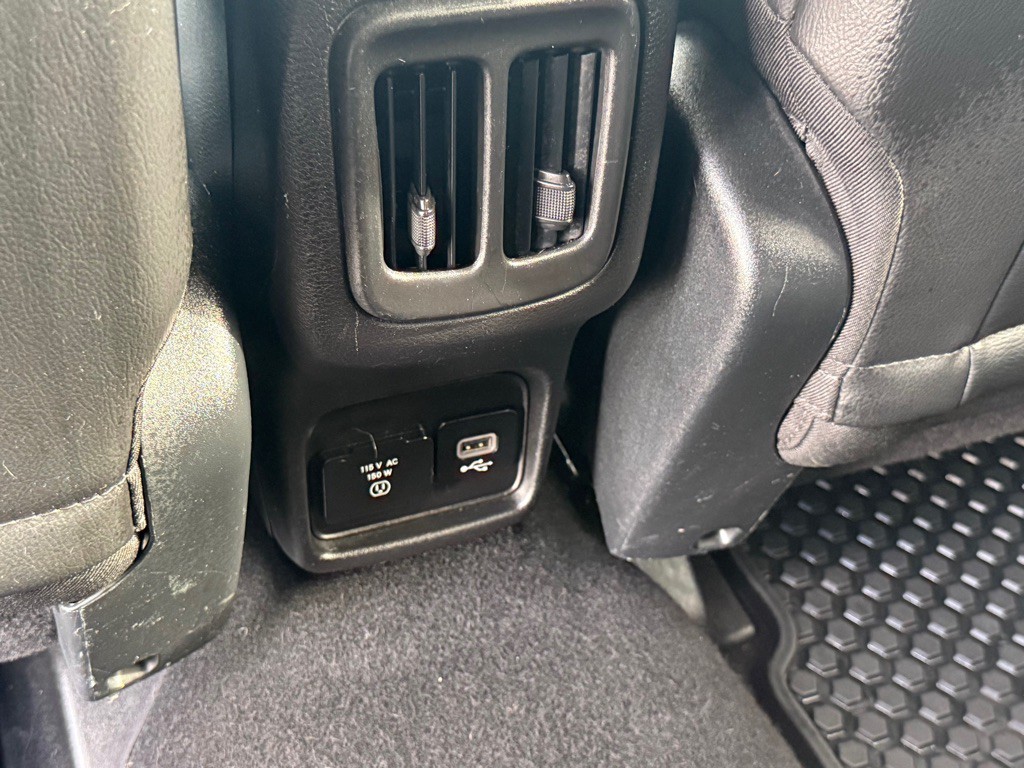 2019 Jeep Compass Image 25