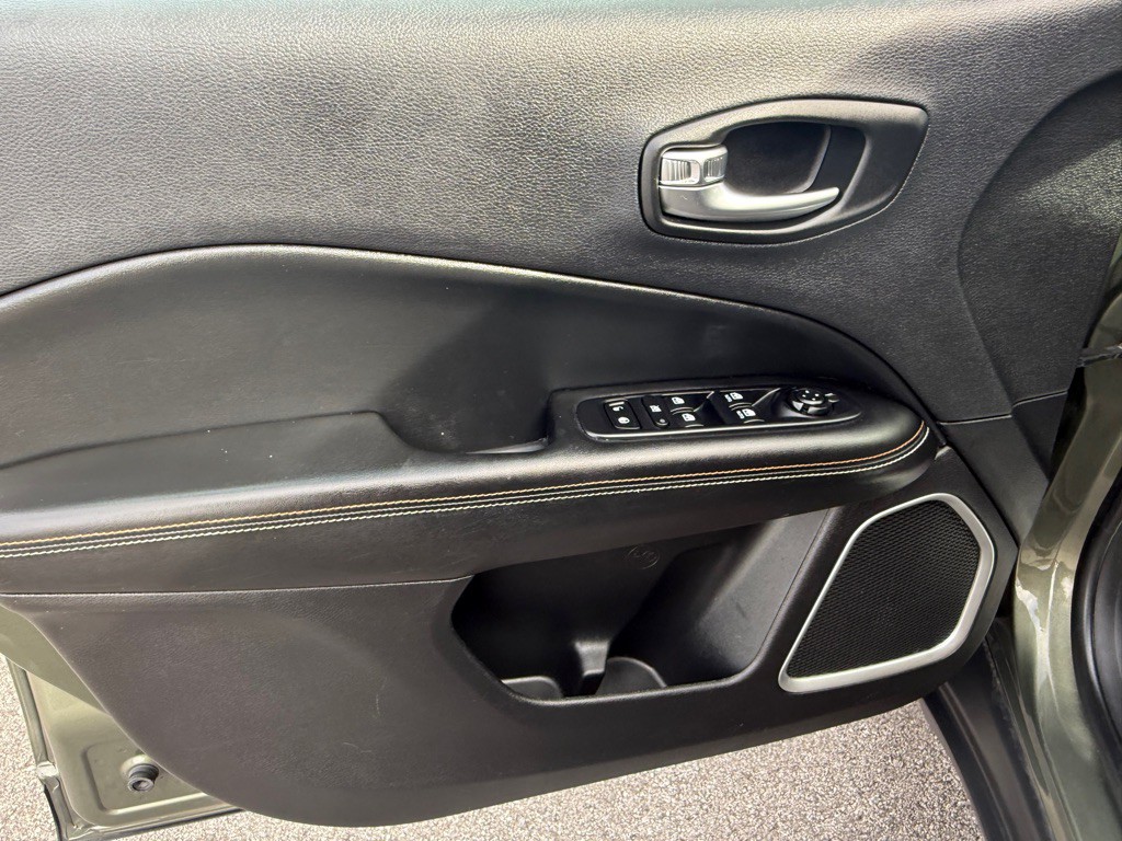 2019 Jeep Compass Image 29