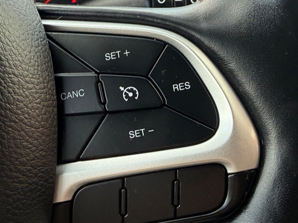 2019 Jeep Compass Image 35