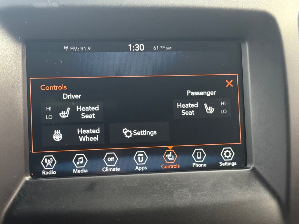 2019 Jeep Compass Image 42