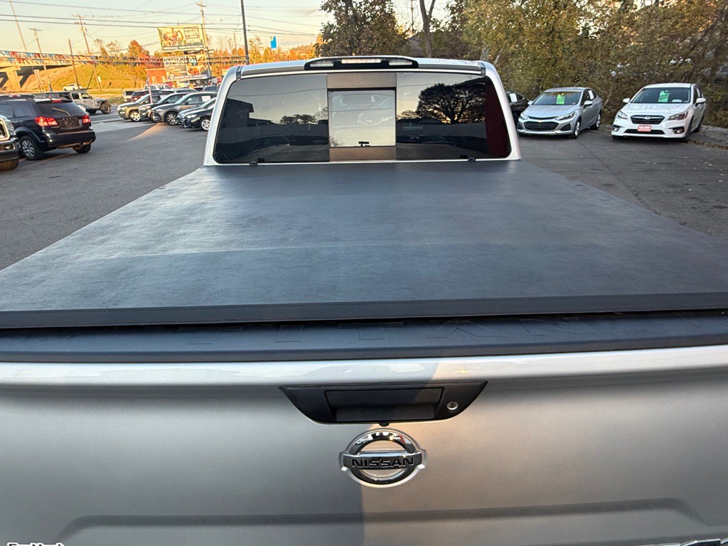 2018 Nissan Titan Image 25