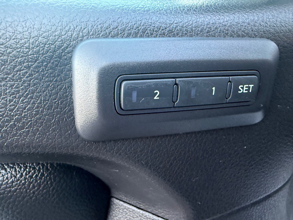 2018 Nissan Titan Image 34