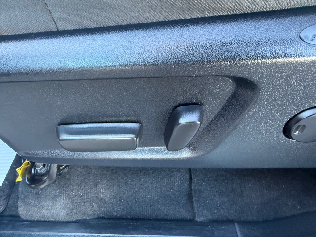 2015 Toyota Tundra Image 28