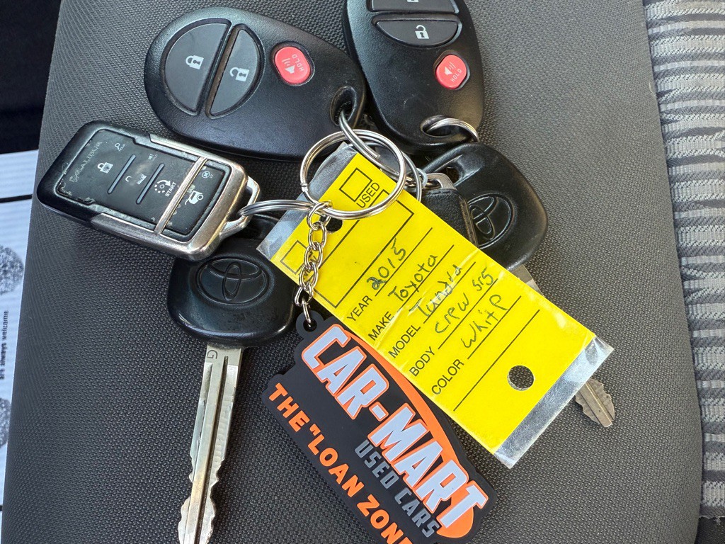 2015 Toyota Tundra Image 41