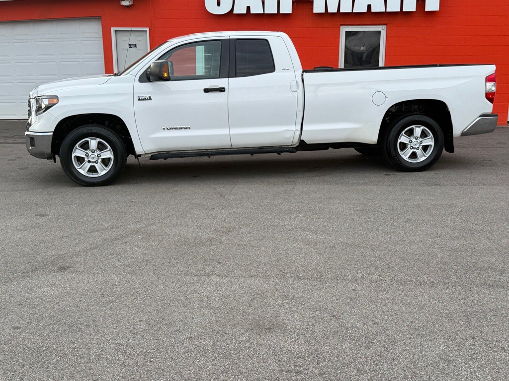 2018 Toyota Tundra Image 2