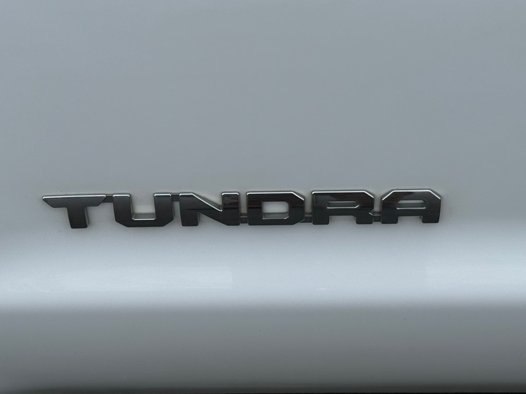 2018 Toyota Tundra Image 14