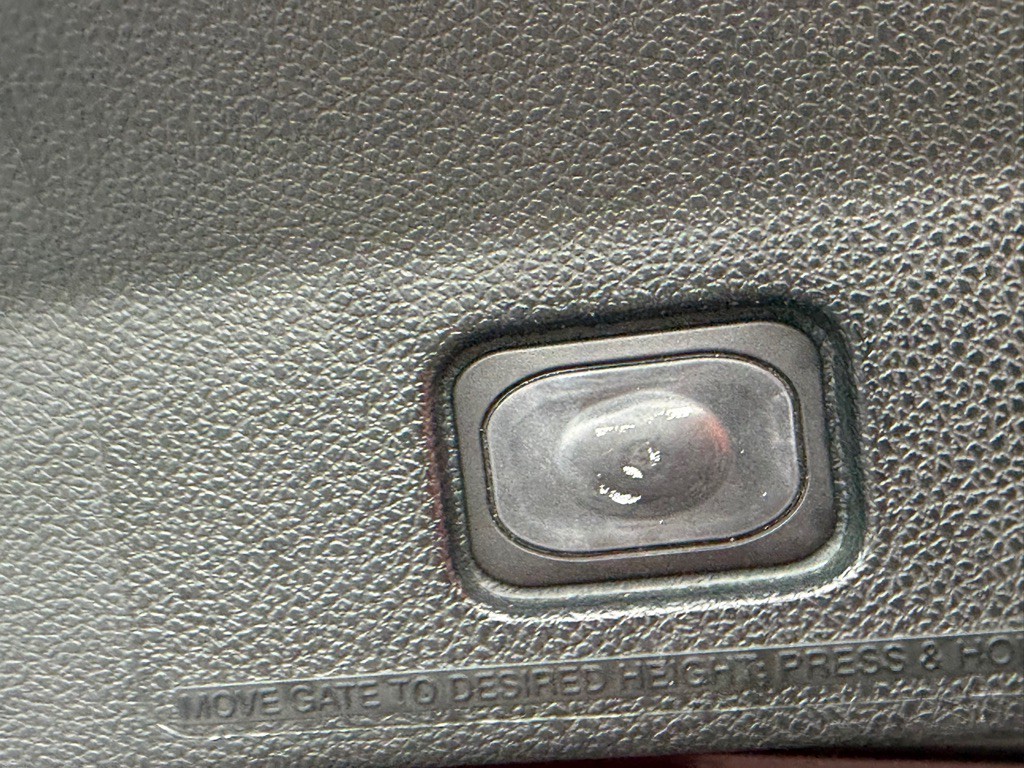 2019 Ford Explorer Image 23