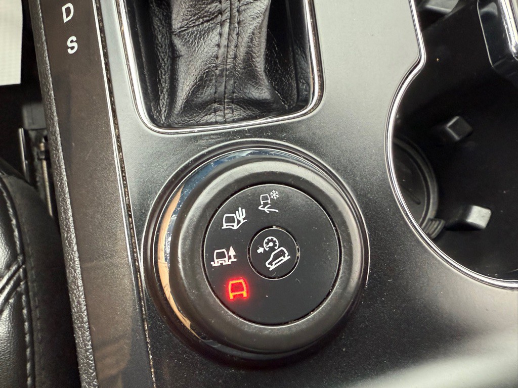 2019 Ford Explorer Image 38