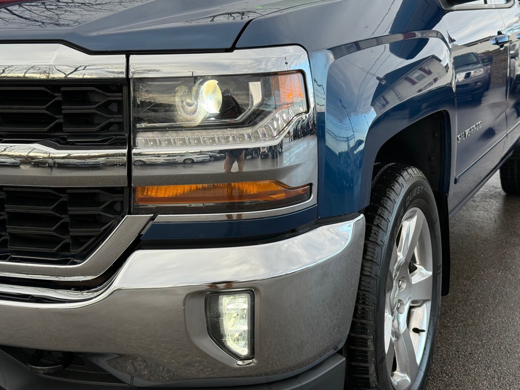 2017 Chevrolet Silverado 1500 Image 12