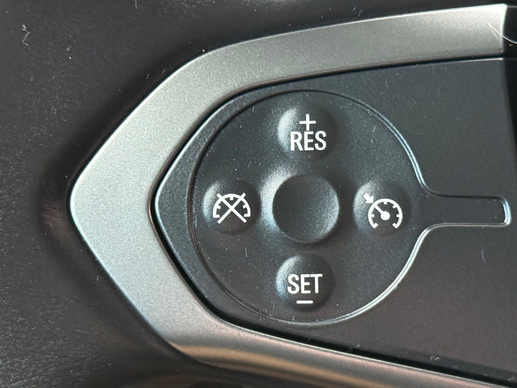 2017 Chevrolet Silverado 1500 Image 37