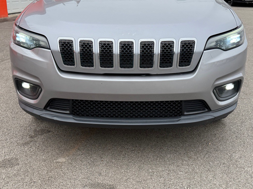 2019 Jeep Cherokee Image 15