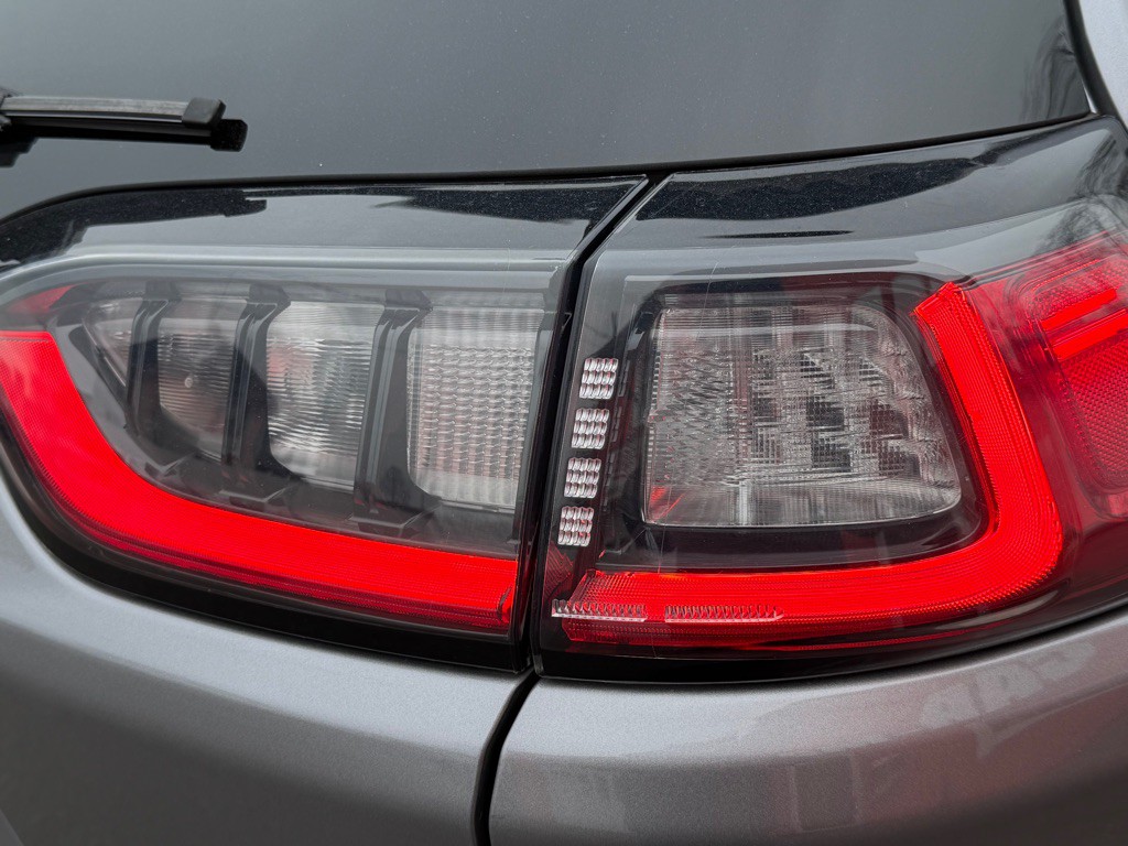 2019 Jeep Cherokee Image 18