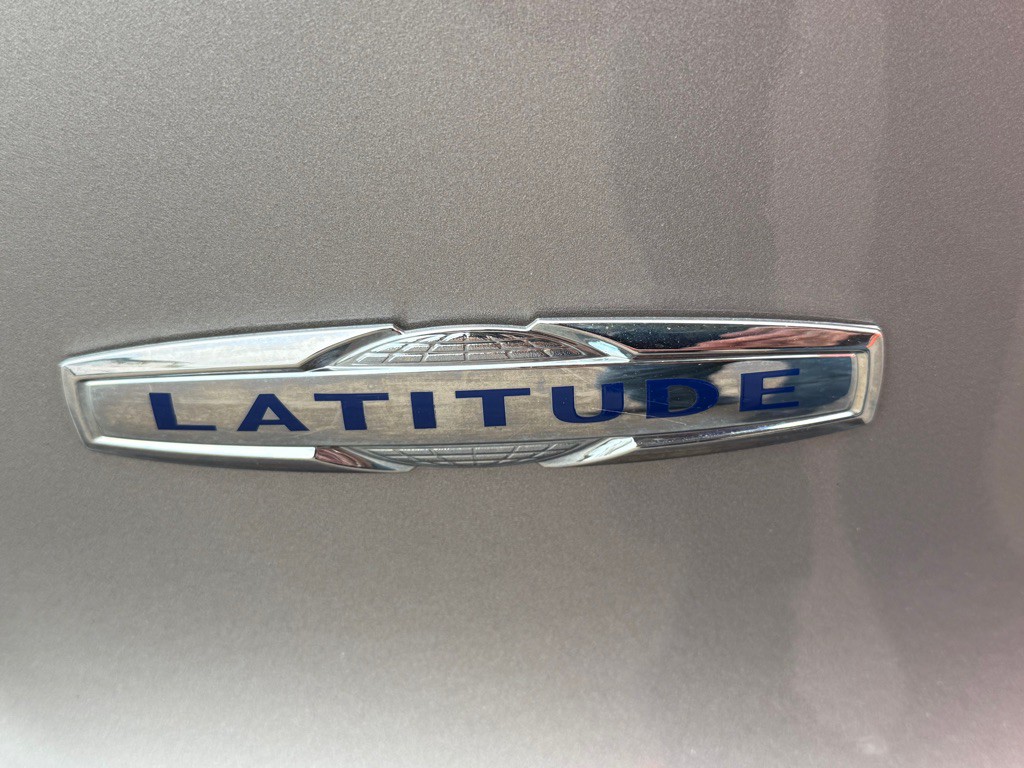 2019 Jeep Cherokee Image 19