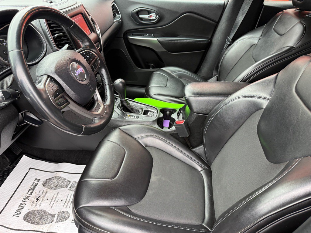 2019 Jeep Cherokee Image 29