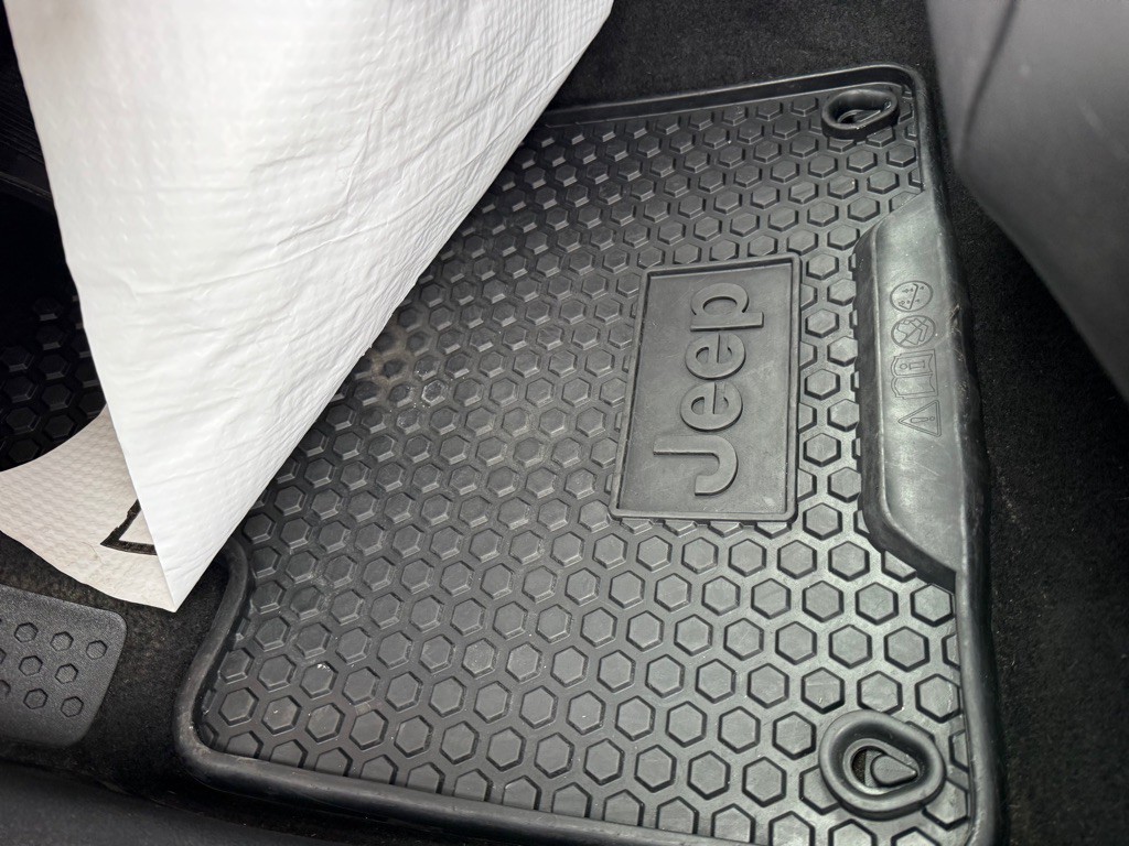 2019 Jeep Cherokee Image 31